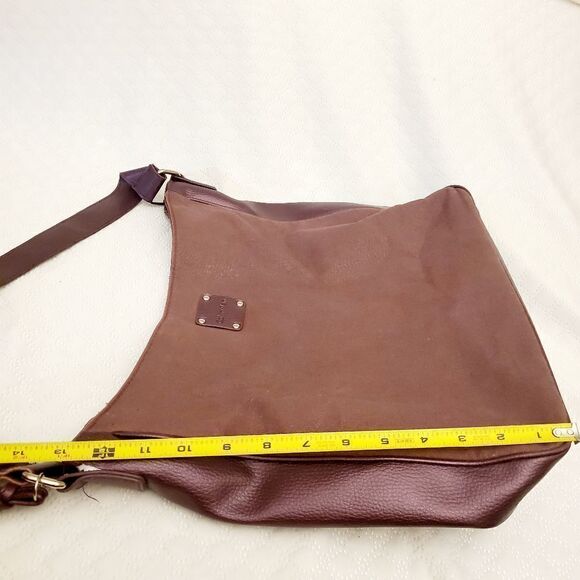 Calvin Klein Plum Shoulder Tote Bag - Picture 5 of 15